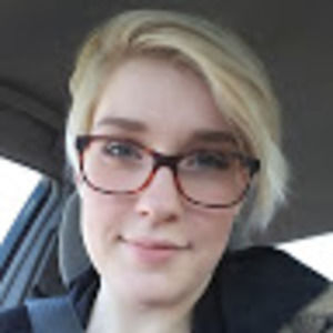 Meet your Posher, Abigail